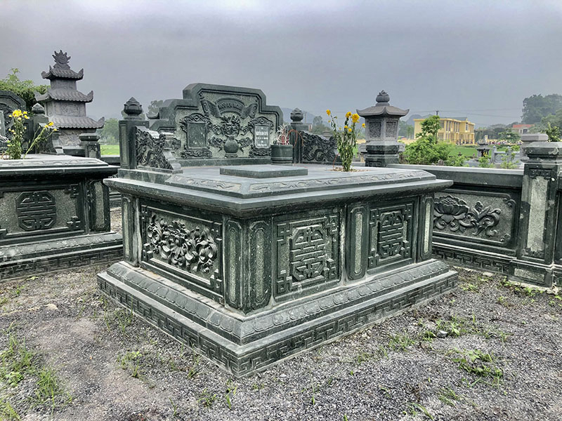 Bình Minh Stone - địa chỉ uy tín cung cấp các mẫu lăng mộ đá mỹ nghệ rẻ, đẹp 2